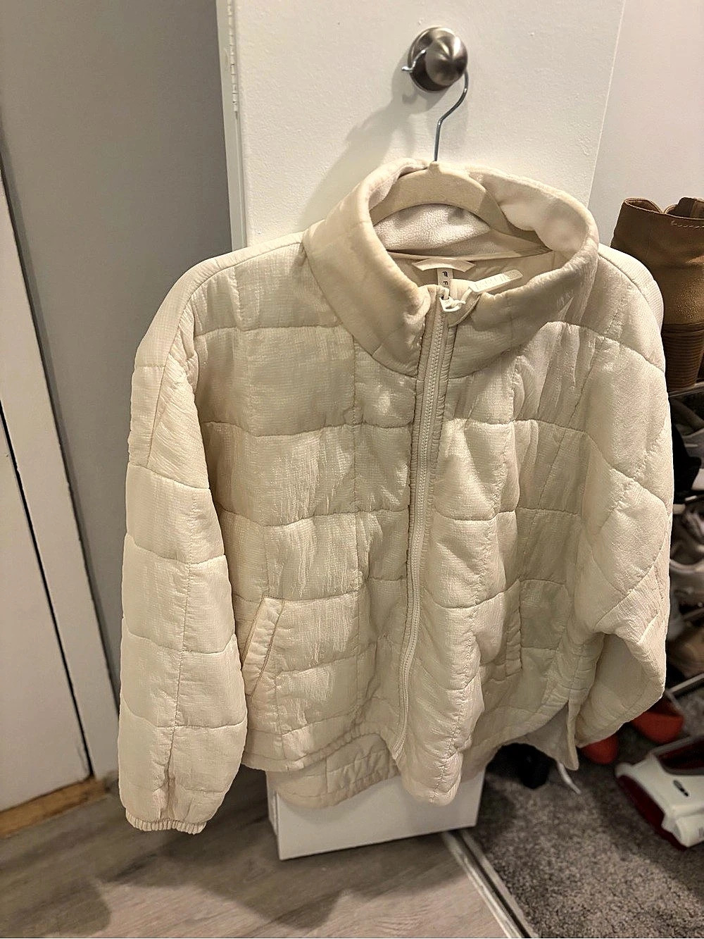 Fabletics Daydreamer Quilted Jacket White Medium